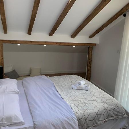Noah'S Attic - Apartment Hotel In コルチャ エクステリア 写真